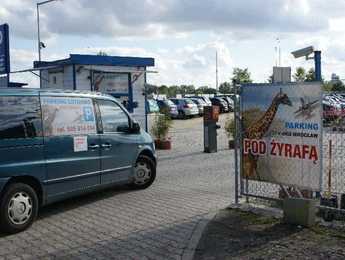 Parking Pod Żyrafą - głowne zdjęcie parkingu